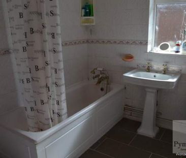 3 bedroom property to rent in Norwich - Photo 3