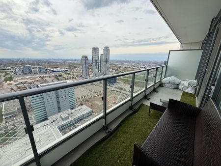 For Lease - 5 Buttermill Avenue Unit# 4306, Vaughan, Ontario - Photo 2