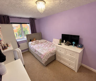 3 bedroom semi-detached house to rent - Photo 4