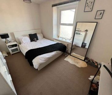 Paulton, Bristol, BS39 - Photo 2