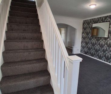 2 bedroom semi-detached house to rent - Photo 6