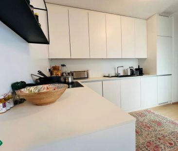 Moderne 3-Zimmerwohnung mit Loggia und Garage - Foto 5