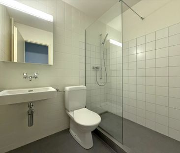 Erstvermietung nach Sanierung! 2.5-Zimmerwohnung in Muttenz - Photo 1