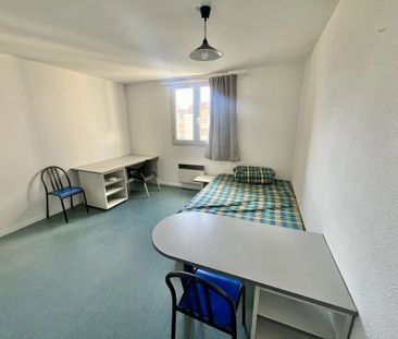 Location Appartement 1 pièce 22m² VALENCE 26000 - Photo 2