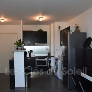 Location appartement studio 31 m² La Valette-du-Var - Photo 2