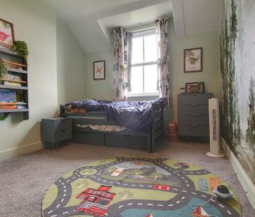 3 bedroom detached house to rent - Photo 3