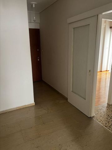Διαμέρισμα για ενοικίαση - Νέος Κόσμος, - Φωτογραφία 4