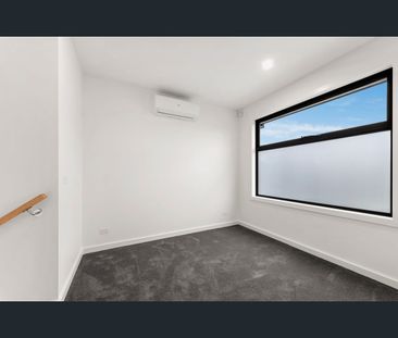 3/71 Maidstone, Ringwood, Vic 3134 - Photo 4
