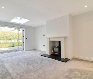 5 bedroom detached house to rent - Photo 5