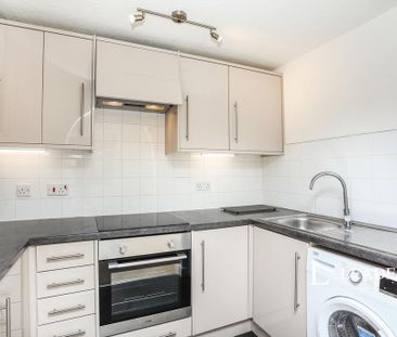 2 bedroom flat to rent - Photo 6