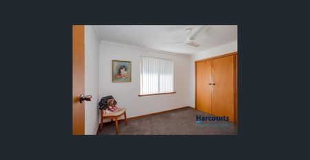 Spacious Family Home in Sought-After Shelley - Photo 5