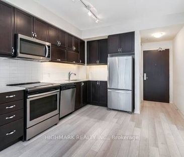 Lake Shore Blvd. W/Parklawn Beautiful 1Bdrm Open Concept Open Balcony - Photo 1