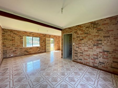 EASY LIVING CLOSE TO THE WATER - Photo 2