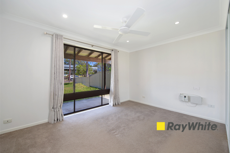 Light Filled Home Close to Berkeley Vale Public School - Photo 4