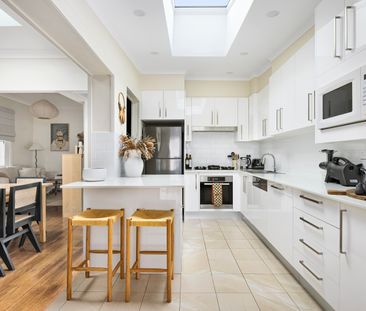 92 Palmer Street, Balmain NSW 2041 - House For Rent | Domain - Photo 5