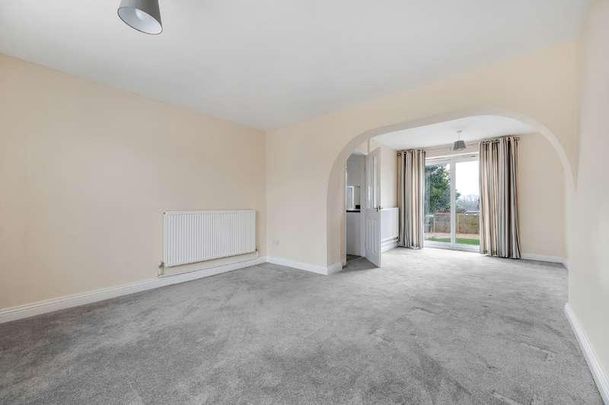 Sherwood Drive, Melton Mowbray, LE13 - Photo 1