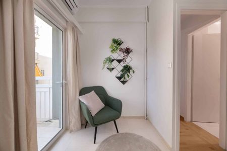 Luminus 3BR Apartment in Cholargos - Photo 4