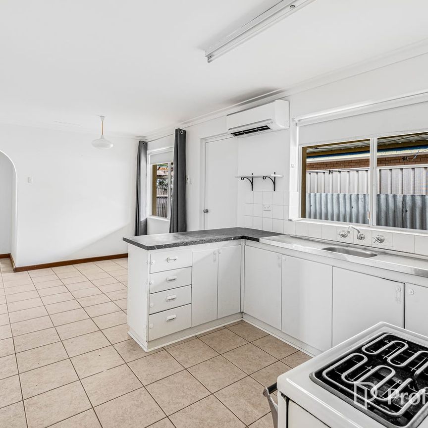 Freshly Updated 3x2 Home in Warnbro - Photo 1