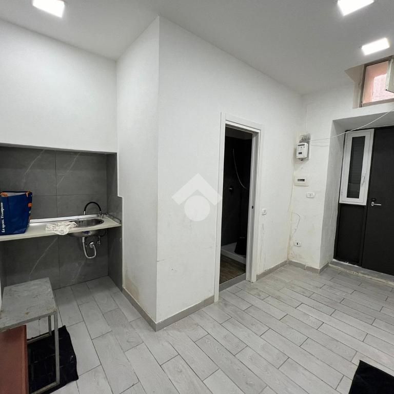 Monolocale in affitto - Photo 1