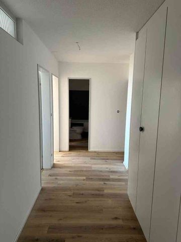 3.5 Zimmer, 70 m², 2. Stock - Foto 2
