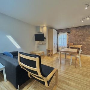 Loft entièrement meublé à louer Vieux-Québec juillet 2025 - Photo 2