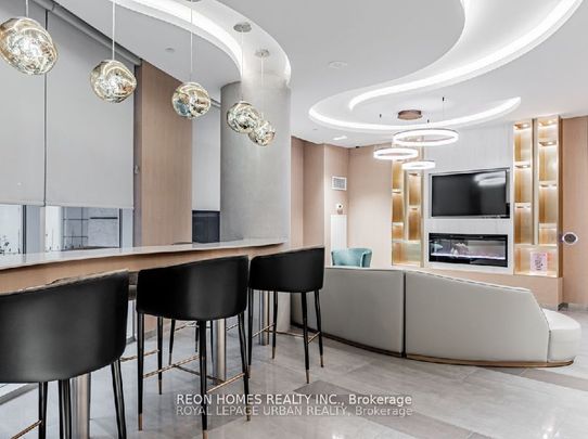 For Lease - 21 Carlton Street Unit# 1402, Toronto, Ontario - Photo 1