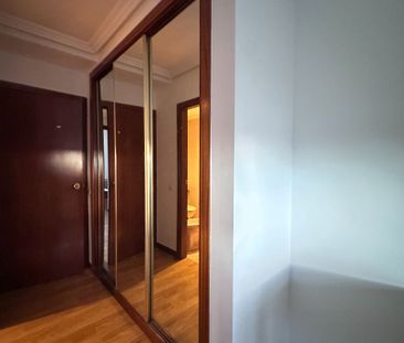 Piso de alquiler en Calle de Pío Baroja, Espartales - Photo 5