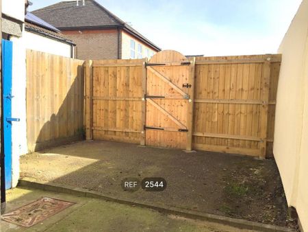 1 bedroom flat to rent - Photo 4