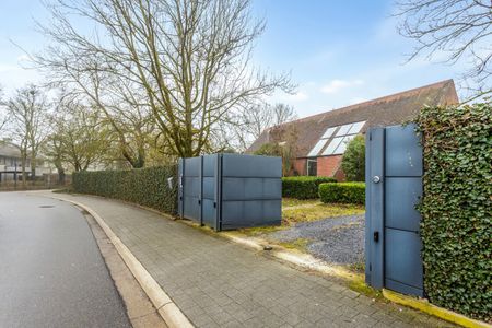 Unieke vrijstaande woning met twee woonentiteiten in het centrum van Bilzen-Hoeselt - Photo 5