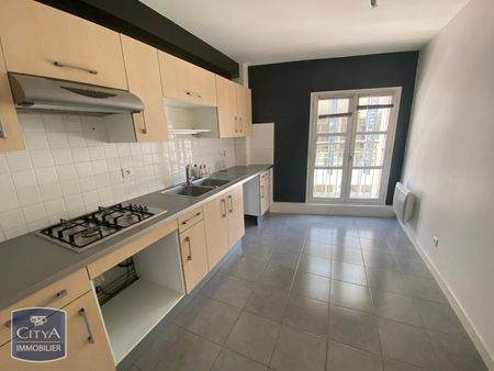 Location Appartement 4 pièces 82m² POITIERS 86000 - Photo 5