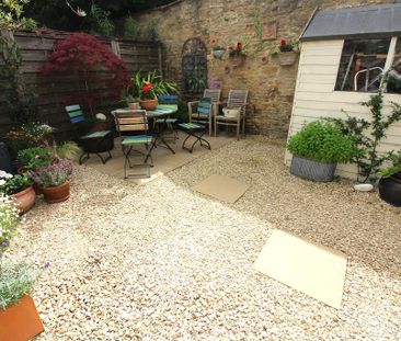 3 bedroom barn conversion to rent - Photo 1