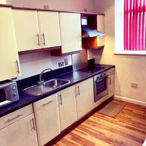 Studio to rent - Photo 2