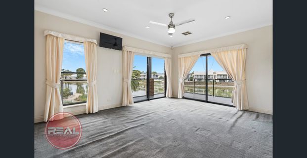 Spacious Lakeside Family Living! - Photo 1