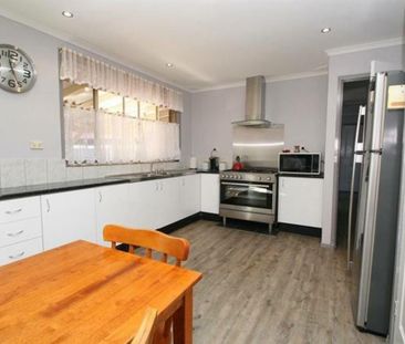 6 Aylett Street, St Marys NSW - Photo 2