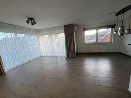 Appartement te huur - Foto 5