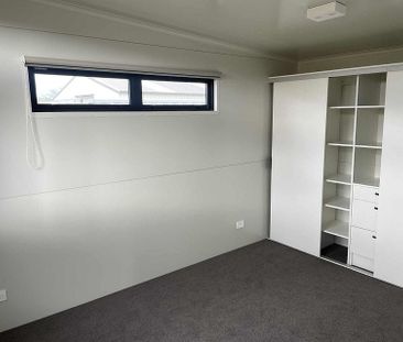 Charming 3BR Home in Dannevirke! - Photo 5