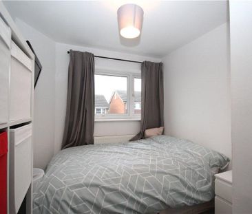 6 bedroom terraced house to rent - Photo 2