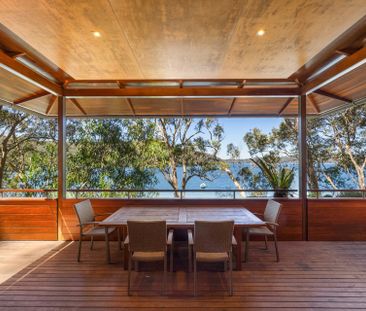 Waterfront Luxe � Architecturally Designed Home with Boatshed - Photo 2