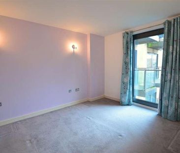 High Street, Slough, SL1 - Photo 5