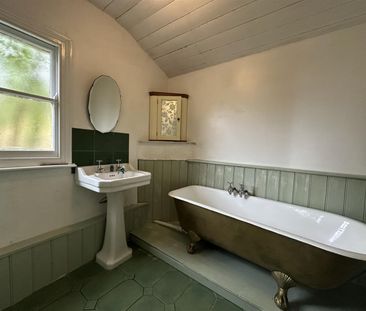 Blakeney Hill, Blakeney - Photo 5