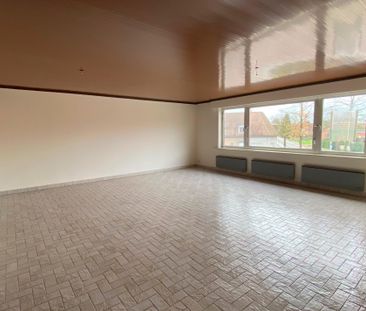 - Temse – Appartement met 2 slaapkamers en garage - Photo 2