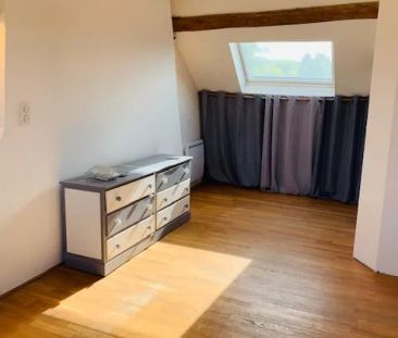 Appartement 2 pièces en duplex avec jardin - Photo 2