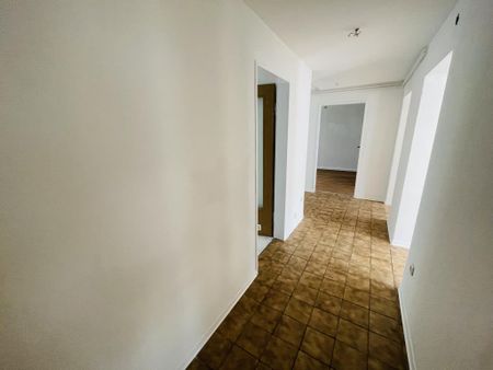 Gemütliche 3-Zimmer- Dachgeschoss-Wohnung - in der Innenstadt! - Photo 4