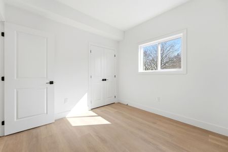 For Lease - 108 BRISCOE Street, London South, Ontario - Photo 5