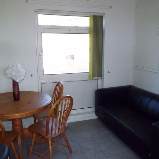 5 bedroom terraced house to rent - Photo 1