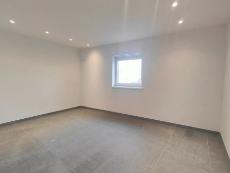 Verzorgd tweeslaapkamer appartement in het centrum van Meulebeke - Foto 4