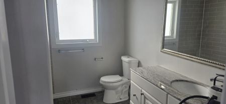 For Lease - 4243 Hwy #7 Highway Unit# 2, Asphodel-Norwood, Ontario - Photo 2