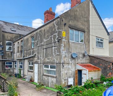 Flat 2 294 Newport Road, Cardiff CF24 1RS - Photo 1