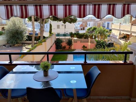 Alquiler de piso en Calle Vizcaya - Photo 4