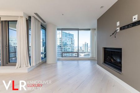 Condo in Downtown Vancouver, BC - Photo 5